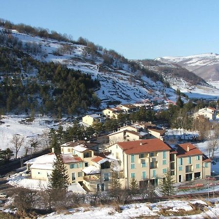 Lieta Sosta Otel Colfiorito Oda fotoğraf